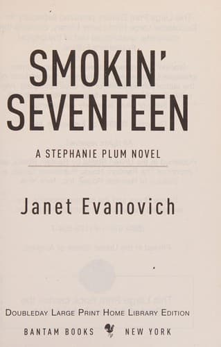 Cover of Smokin' Seventeen Large Print (A Stephanie Plum novel)
