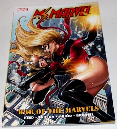 Cover of War of the Marvels